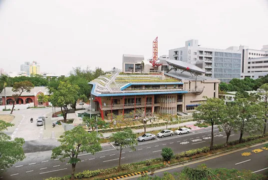 【低碳生活部落格】係金A！綠建築教父盛讚的白金級建築，台灣人蓋的