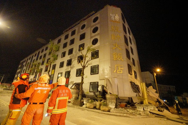 地震房子會倒，都是建築設計與監造的錯？