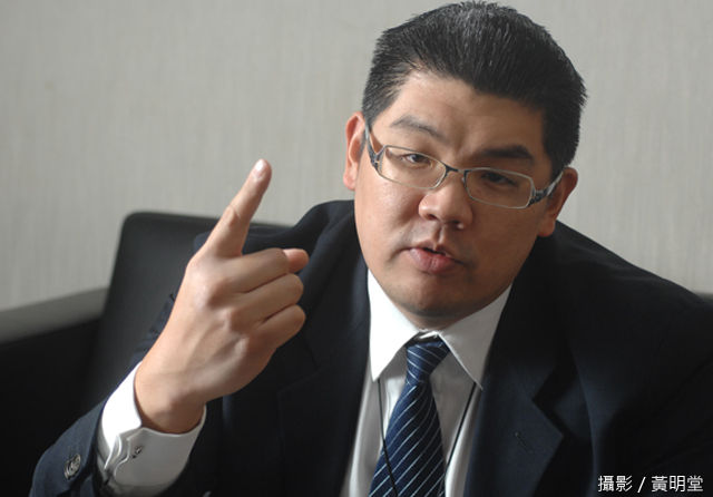 如果連勝文和我們一樣窮的話