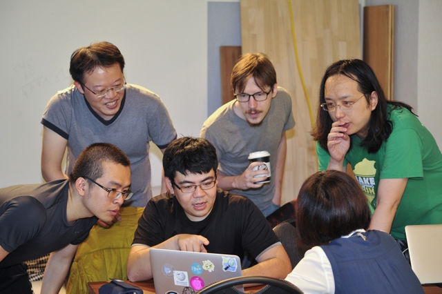 數位科技如何清除瘴癘？──當無政府主義者唐鳳進入政府
