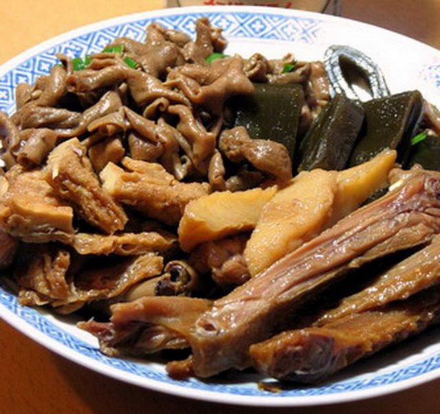 麵攤滷菜的情和義