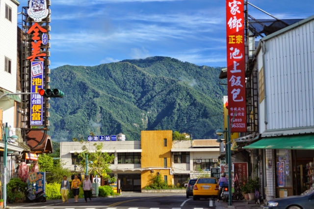 月台與池上便當──家鄉的第一道與最後一道風景