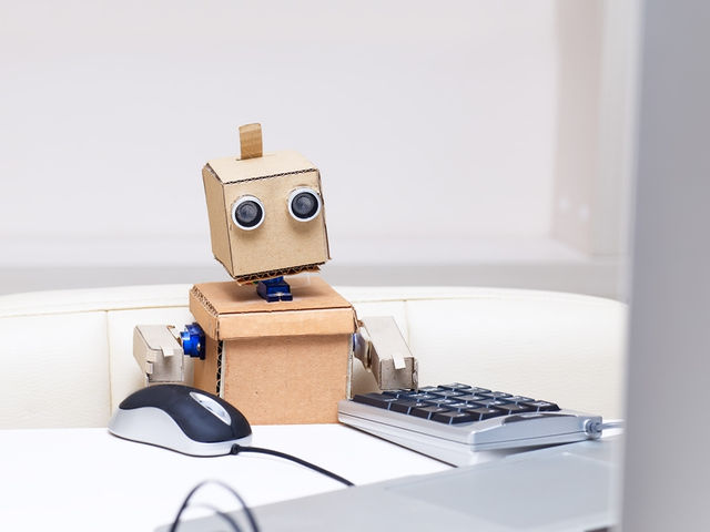 「Siri，你會嫁給我嗎？」人工智能與特殊教育的契機