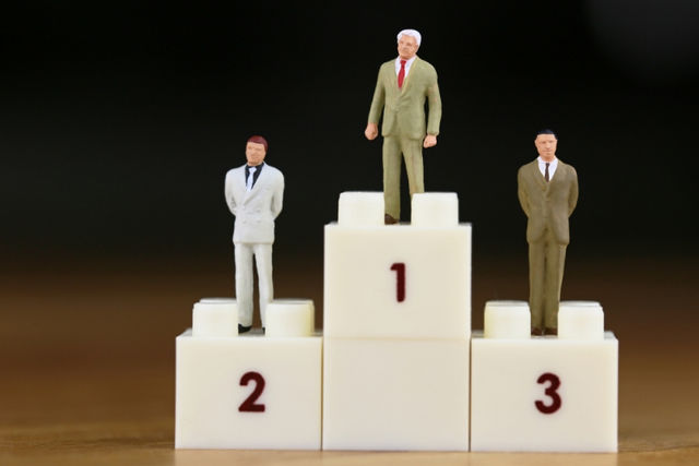 【哲學諮商室】時時創新，一定比官僚好嗎？
