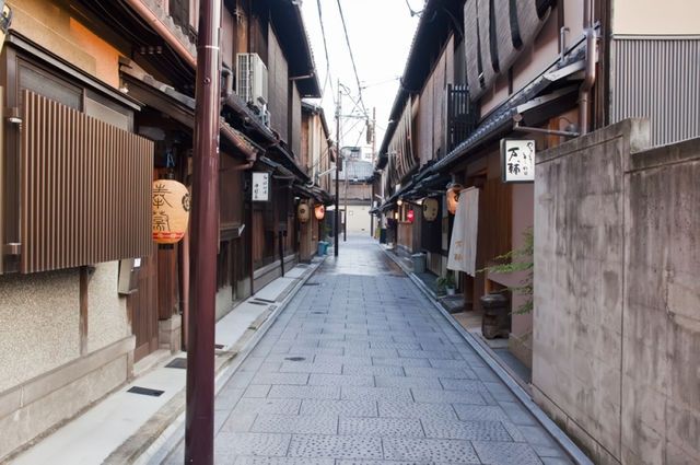 你要的是「防災都更」還是「老屋重建」？日本經驗這樣做
