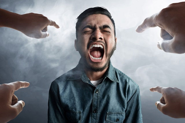兇手真的就是他？跟隨「怪罪型直覺」，可能讓你離真相更遠