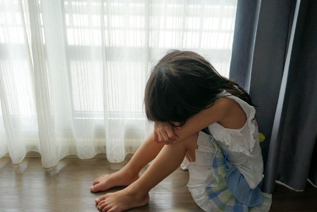 玻璃心是誰的錯？看華人社會養出的「易受傷」心理