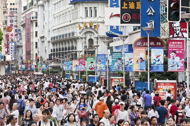 前中國公務員的疑問：我們的富人權貴、中產階級正「集體跳船」，為什麼台灣人卻想「西進」？