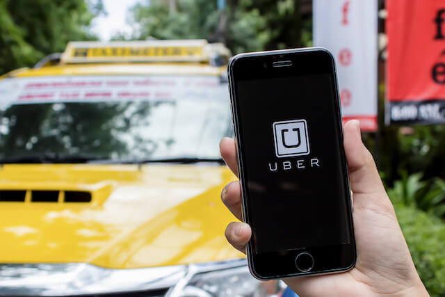 在梨山，我們讓計程車運將和Uber司機和好了！