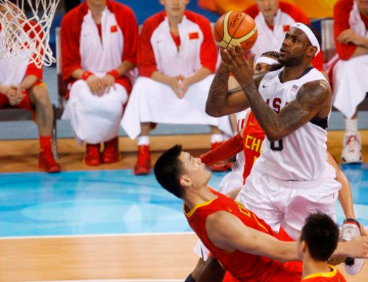 你愛錢還是言論自由？NBA「失言風波」的照妖鏡