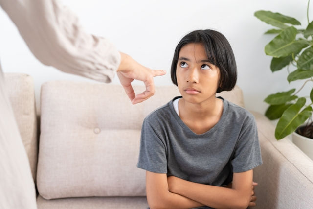 比起冷戰內傷，你更需要學會「和孩子好好吵架」
