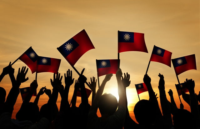 Please，給我們一面可以感到驕傲的國旗！