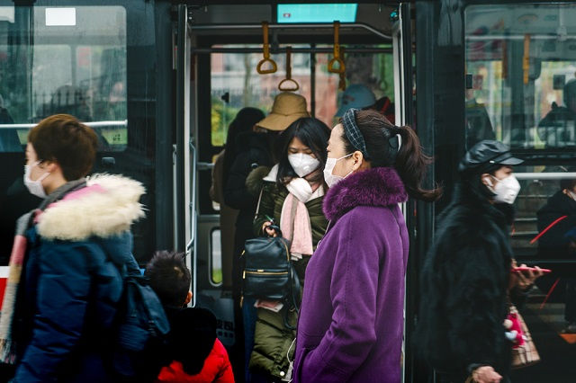 從愛滋、SARS、麻風到武漢肺炎，中國防疫一再重蹈的「面子」覆轍
