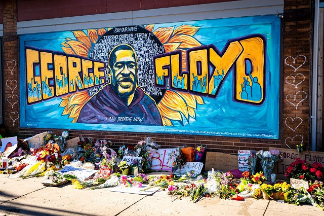 George Floyd之死：「兩極分化」如何阻礙我們理解世界