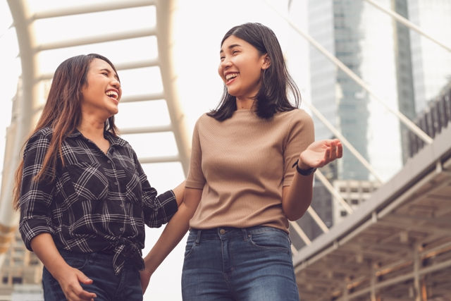 「晶晶體」混用語，反映認同價值觀