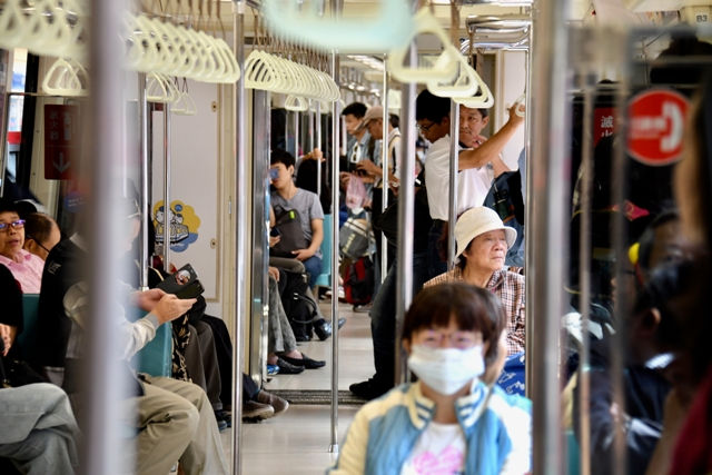 代代相傳的道德：傳統文化是否成為華人心靈枷鎖？