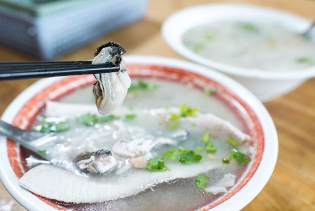 在台北吃著台南小吃時的淡淡憂傷
