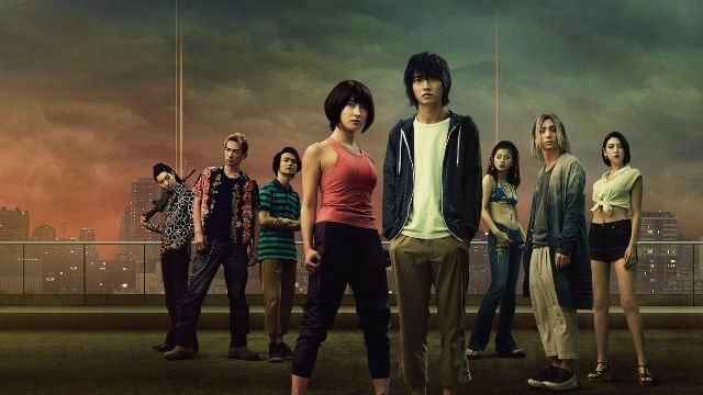 《今際之國的闖關者》：人生沒有標準答案，因而你是自由的