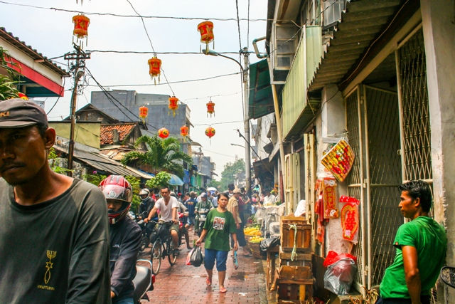 帶著故鄉走：從紐約到印尼，在異鄉重建家鄉