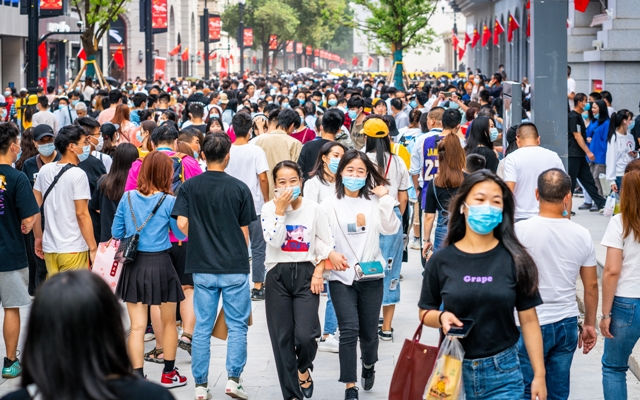 新冠疫情最後會怎樣？從疫情結局的十項推測，反思台灣的抗疫策略