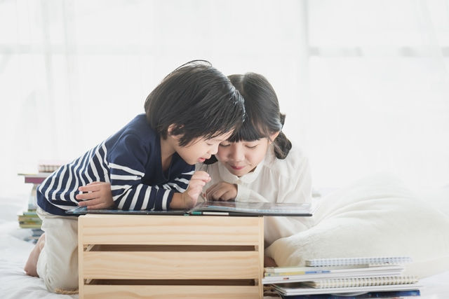 讓自學計劃改變傳統教育：學生自訂學習進度，老師成為輔導員！