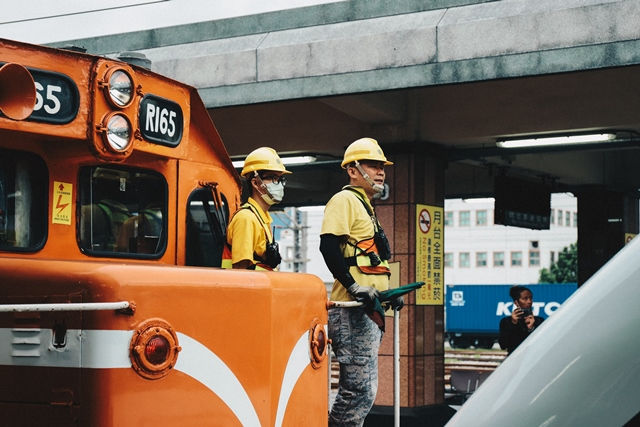 台鐵改革：工會聲音聽不見，那就從「企業管理」談道理