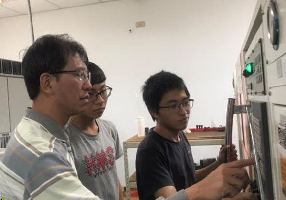 機械黑手也能闖出一片天！30年來，他默默做偏鄉技職教育推手
