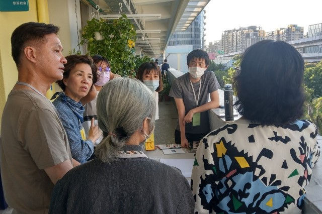 世代對話太難？走出校園創造連結，打開青銀交流的想像