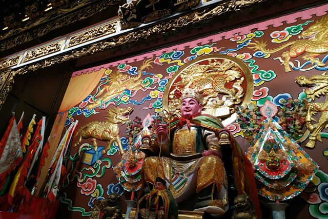 信伊斯蘭教的馬來土地公！充滿南洋民間色彩的馬來西亞「拿督公」