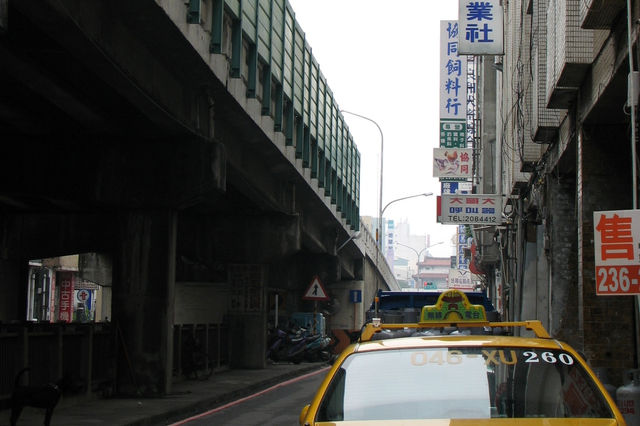 再見了！台南東門地下道