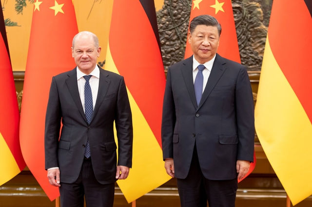 與魔鬼交易的德國總理：德國豪華企業團訪中，背後有什麼隱憂？