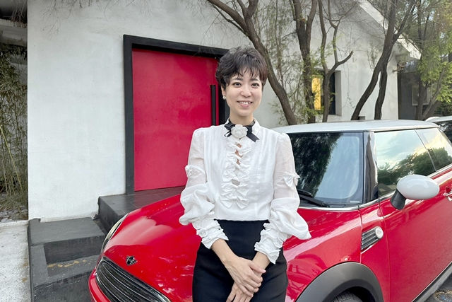 俗女養成真人版？從攝影到藝術旅店，人生就是一場時刻變動的創作實踐