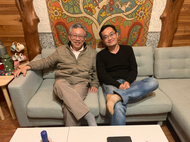 誰說老年只能有老友？施昇輝坦言交友秘訣，打開不寂寞的人際關係