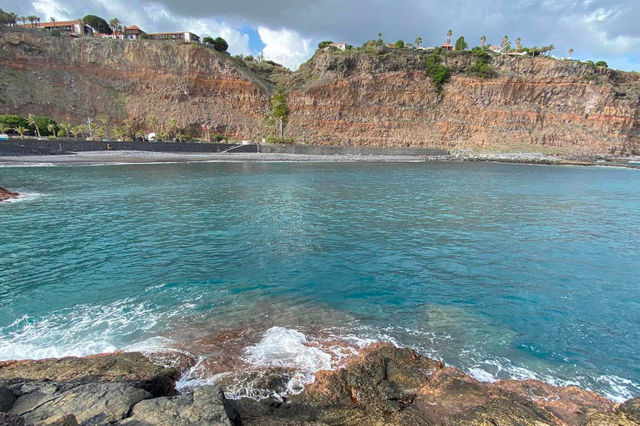 從陌生異地回望美麗台灣：走過西班牙與葡萄牙小島，想像400年前的那片土地