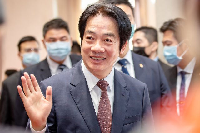 展現總統級格局，賴清德應停止雙語政策這個錯誤方向