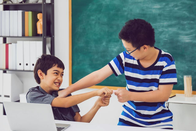青少年在課堂暴走怎麼辦？──接住孩子，學會與負面情緒相處