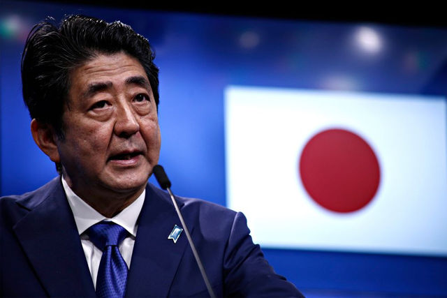 《妖怪的孫子》：安倍晉三與他背後的政治世家