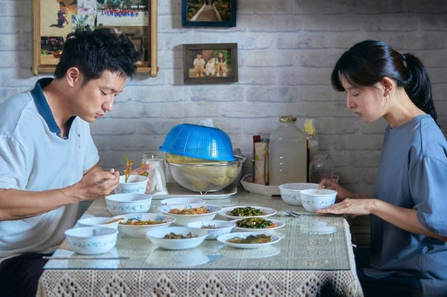 吃飯，是戲裡的大事：那些日劇韓劇中令人難忘的餐桌