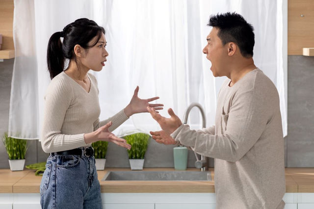 【哲學諮商室】「應該」重要，還是「現實」重要？