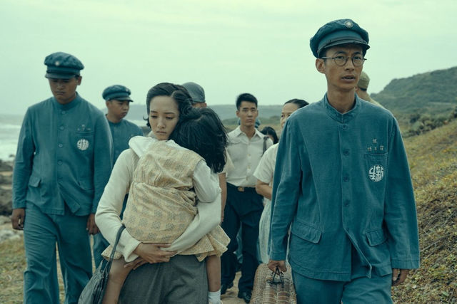 戲劇遞給觀眾的歷史入場券：《星空下的黑潮島嶼》說一段綠島醫生的故事