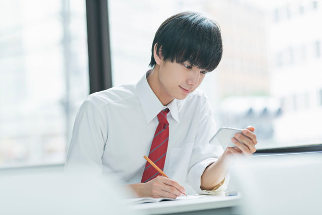 【投書】國中會考國文寫作新型態，「圖題書寫」不只是看圖說故事！