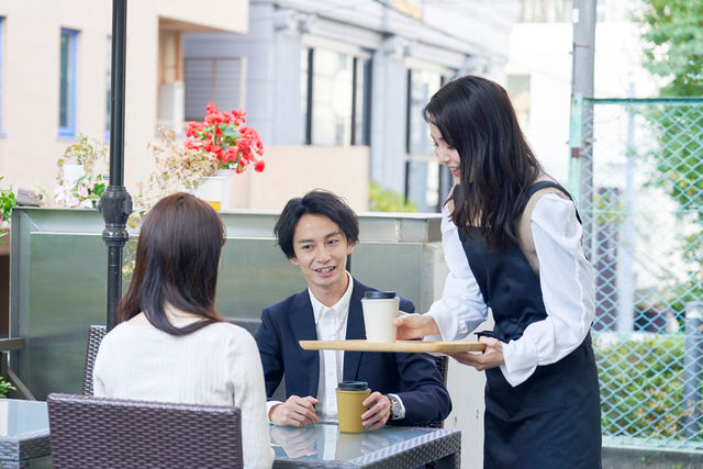 來端盤子也有職涯規劃！日本小吃店裡的移工人才培育策略