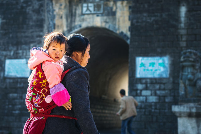一胎化的傷痕：那些被拐賣送養的中國女孩，與她們艱難的尋親之路