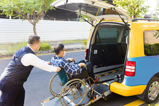 無障礙計程車要來了嗎？從「特種部隊」走向「常備正規軍」，一同迎接高齡世代的移動自由