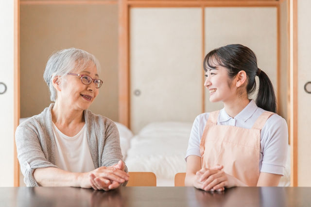 當日本人跟我說，「照服員比我更了解父母」……