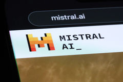 法國小新創Mistral為什麼能挑戰Open AI？