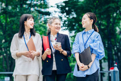 比「安靜離職」更火紅！顛峰期卻拒絕升遷，女性「熱辭職」悄悄蔓延