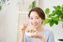 聰明慢老專欄｜5種對大腦最壞與最好的食物