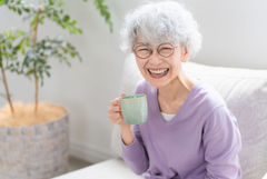 103歲換駕照趴趴走、115歲三餐吃光光！向日本人瑞學慢老，75歲都來得及