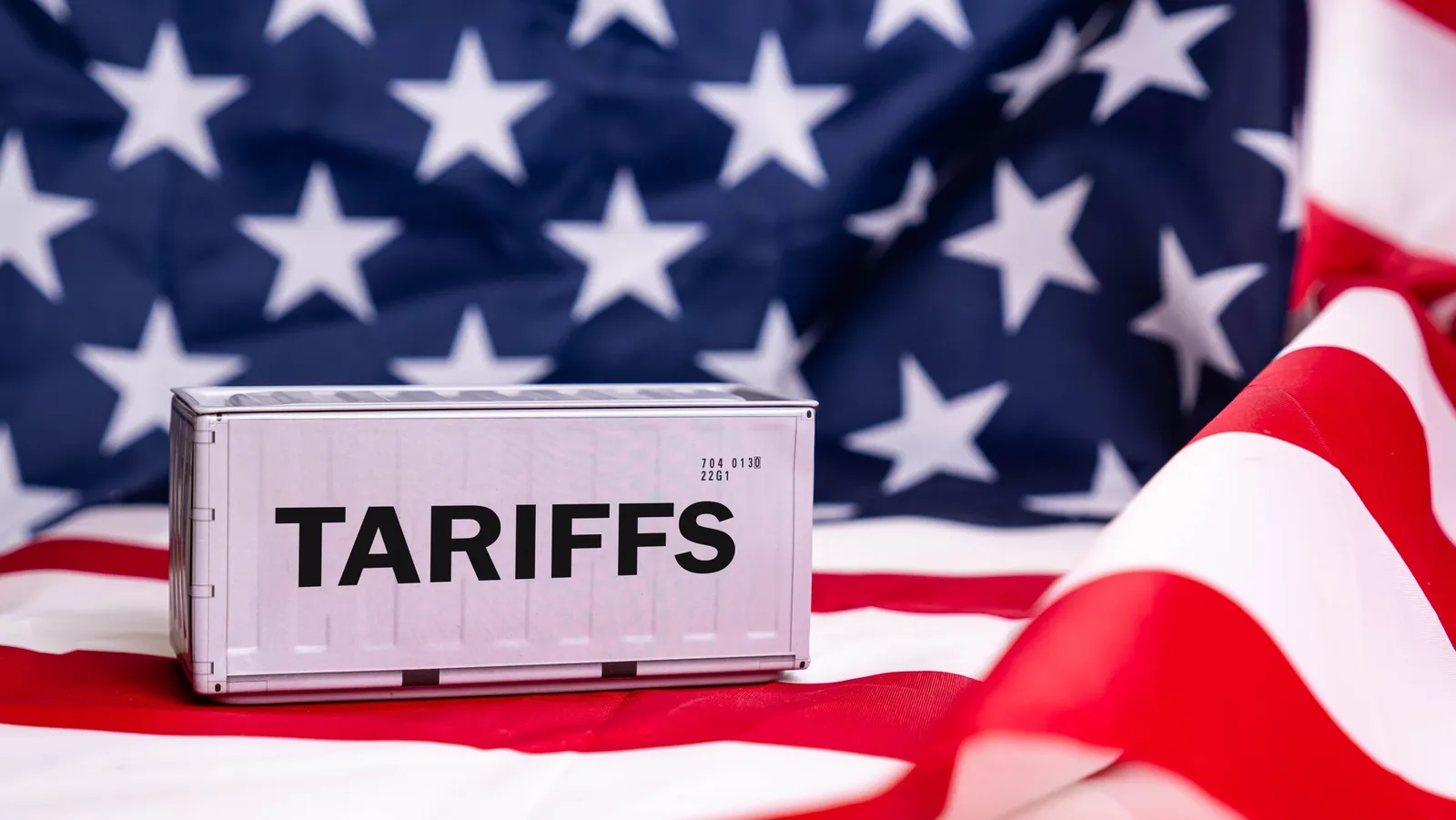 Trump's Tariff Offensive Is More Than Economics: What He Really Wants|Politics & Society|2025-04-08|web only